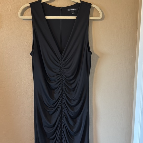 Inc Women’s Black Midi Knit Vneck Dress With Ruching Front sleeveless New Large - Picture 7 of 13